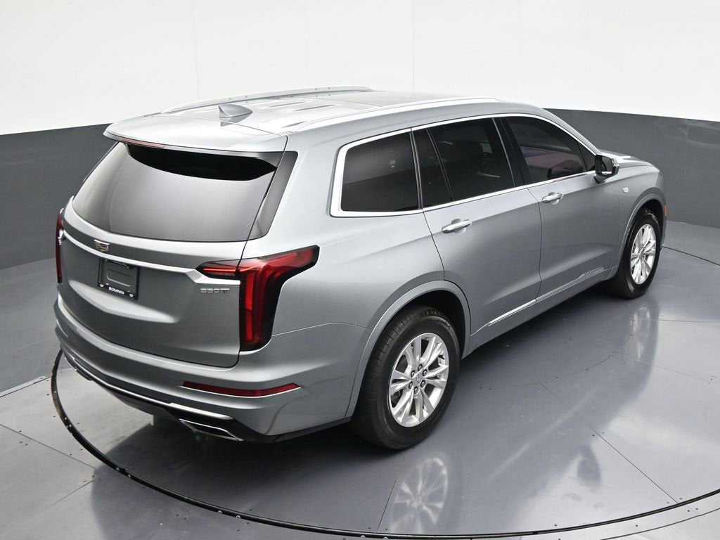 2023 Cadillac XT6 Luxury