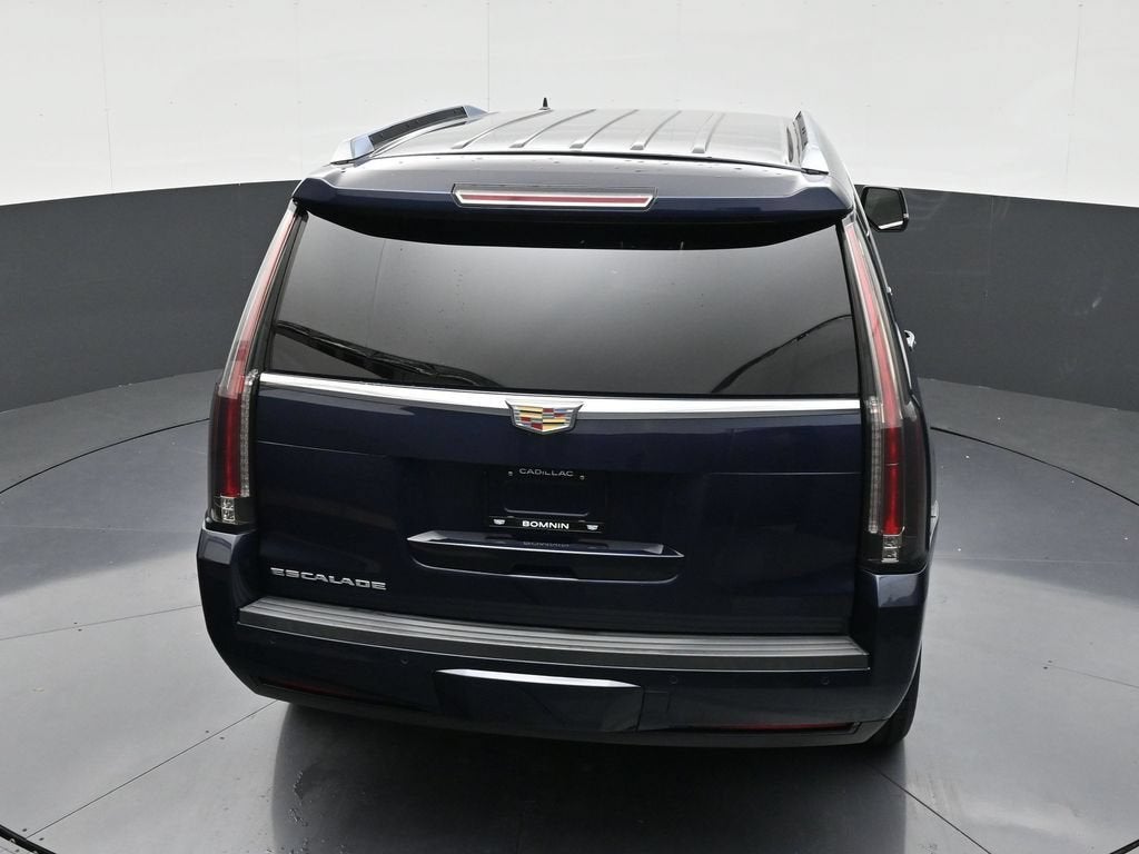 2020 Cadillac Escalade 2WD Standard