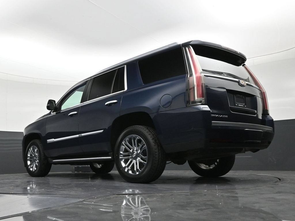 2020 Cadillac Escalade 2WD Standard