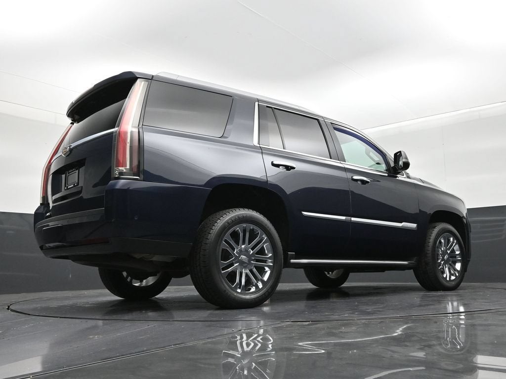 2020 Cadillac Escalade 2WD Standard
