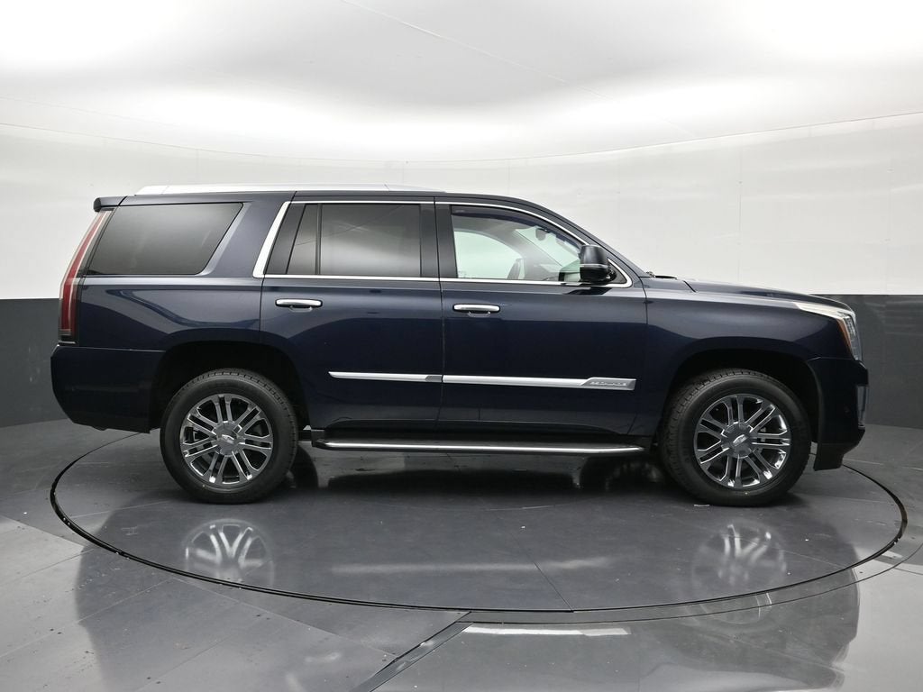 2020 Cadillac Escalade 2WD Standard