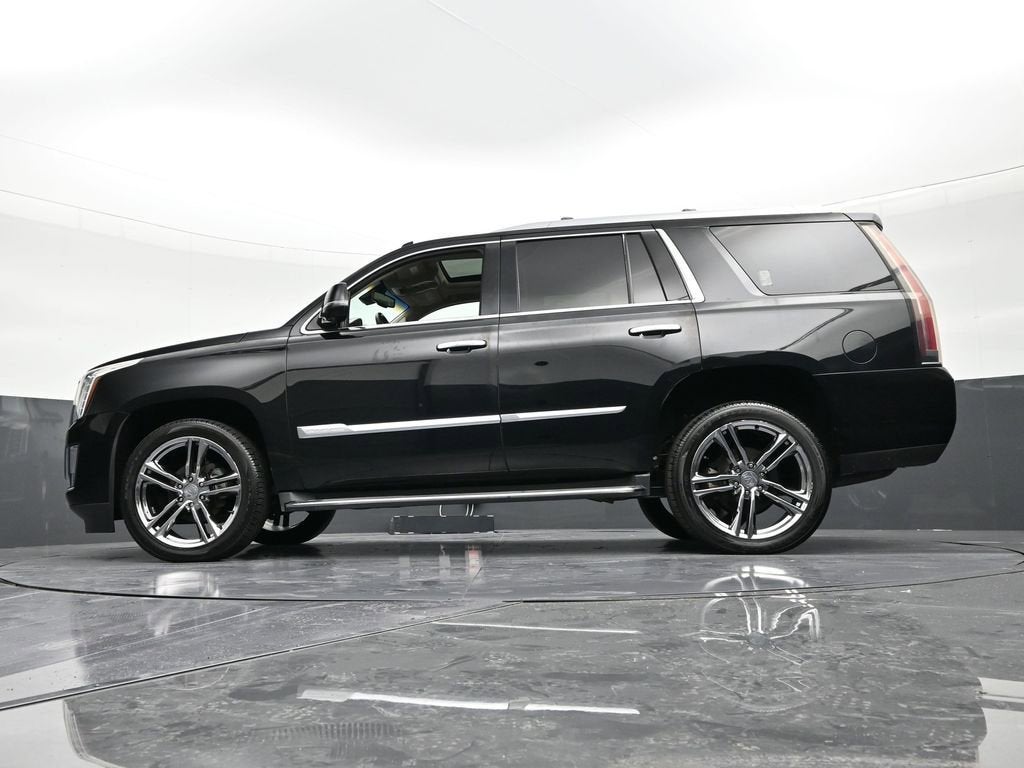 2016 Cadillac Escalade Luxury Collection