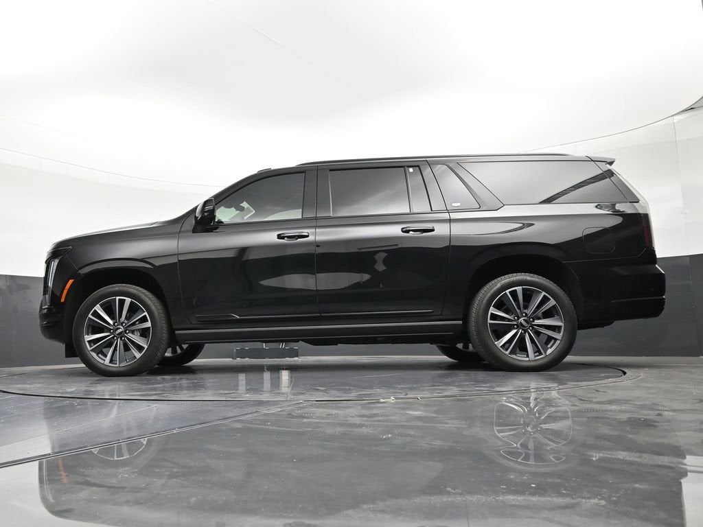 2026 Cadillac Escalade ESV Sport