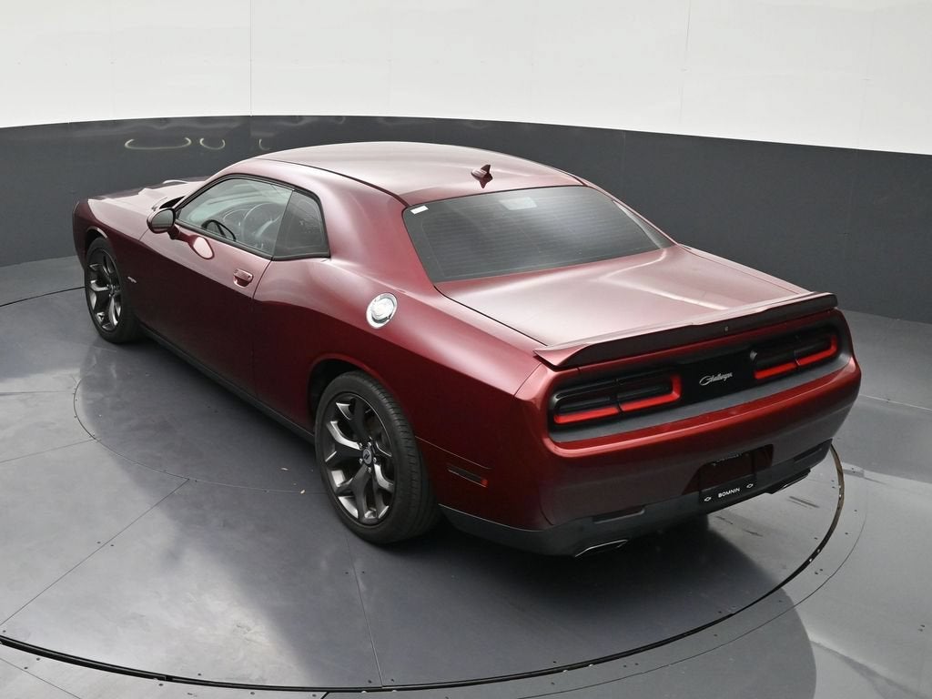2018 Dodge Challenger SXT Plus