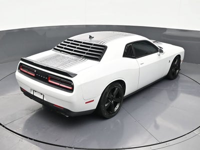 2016 Dodge Challenger 392 Hemi Scat Pack Shaker