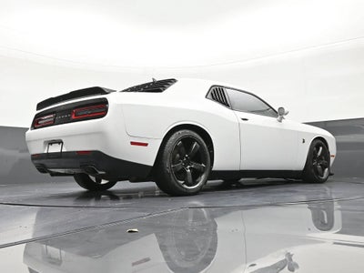 2016 Dodge Challenger 392 Hemi Scat Pack Shaker