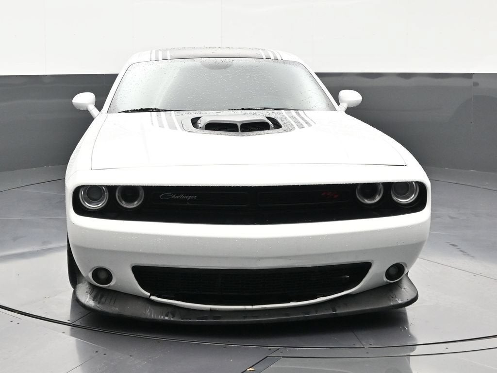 2016 Dodge Challenger 392 Hemi Scat Pack Shaker