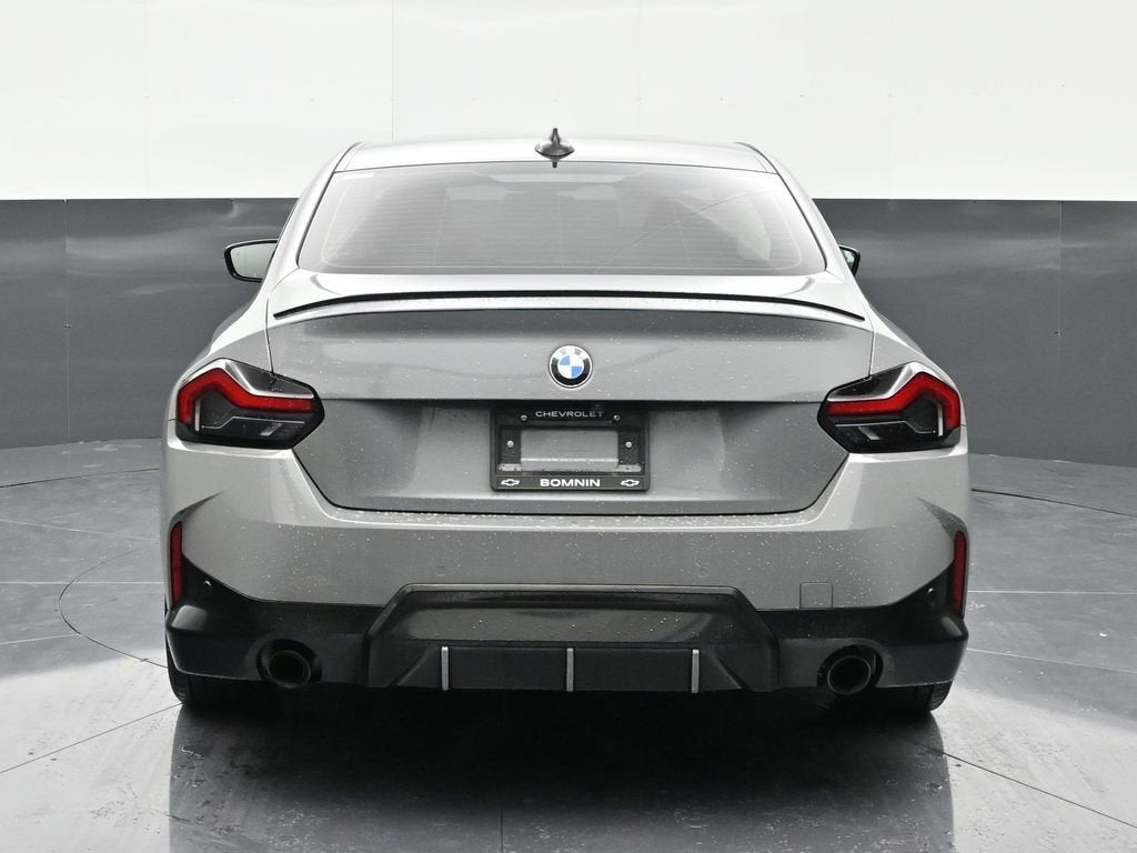 2022 BMW 2 Series 230i