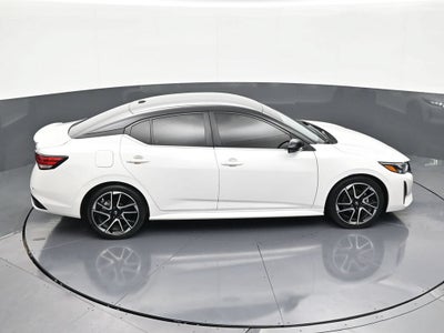 2024 Nissan Sentra SR Xtronic CVT