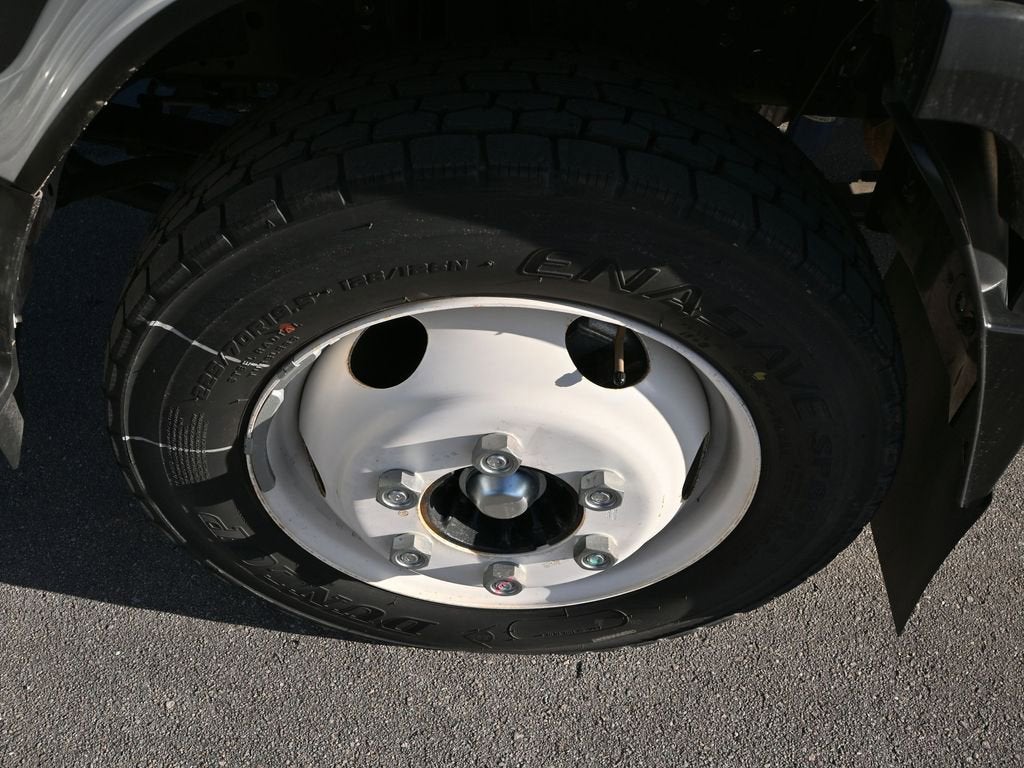 2025 Chevrolet Low Cab Forward 4500 Base