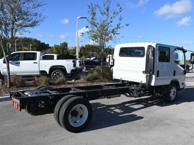 2025 Chevrolet Low Cab Forward 4500 Base