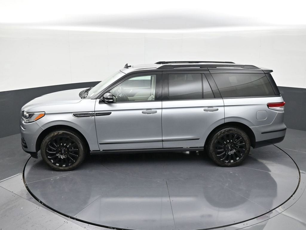 2023 Lincoln Navigator Black Label