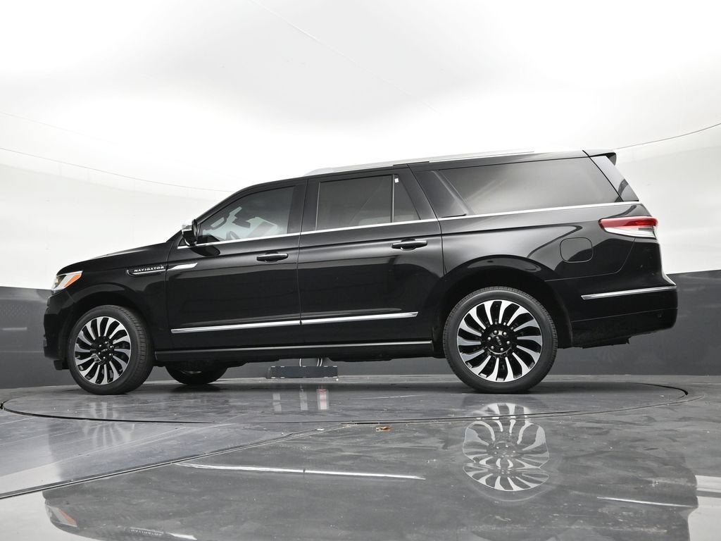 2024 Lincoln Navigator Black Label L