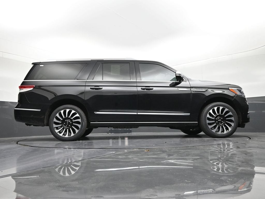 2024 Lincoln Navigator Black Label L