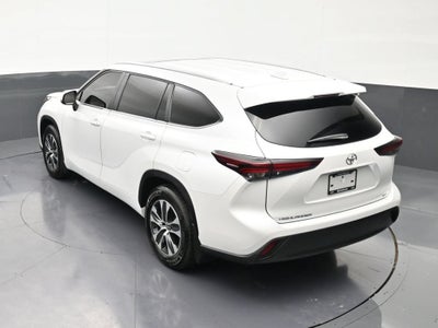 2025 Toyota Highlander XLE