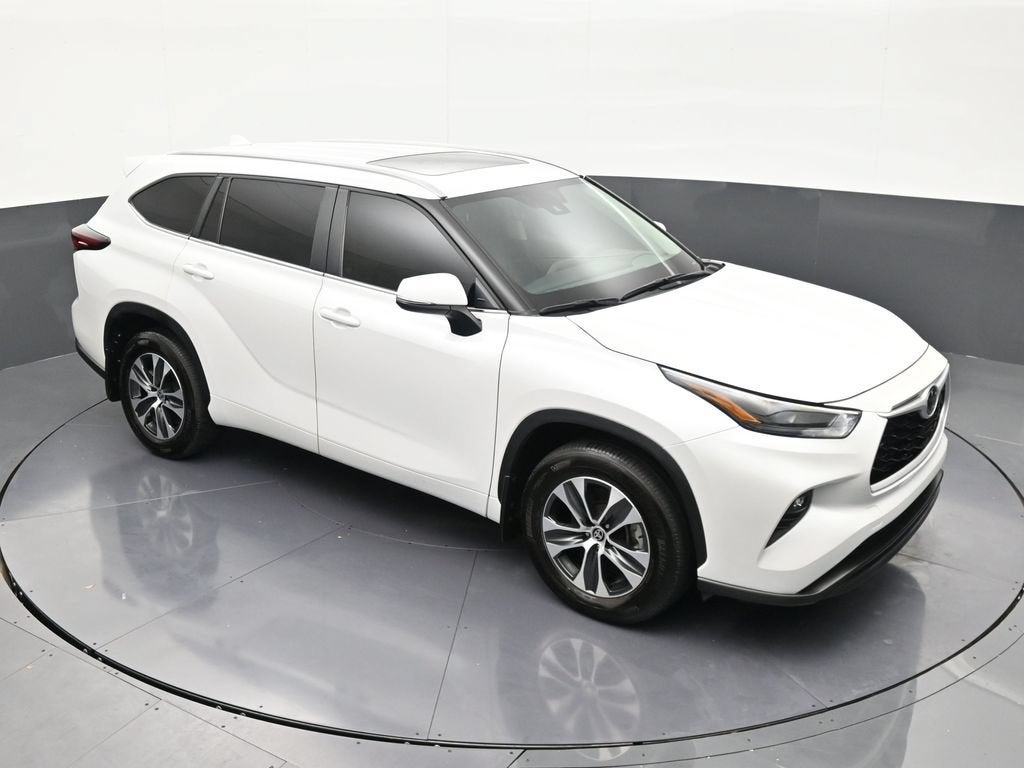 2025 Toyota Highlander XLE