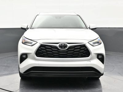 2025 Toyota Highlander XLE