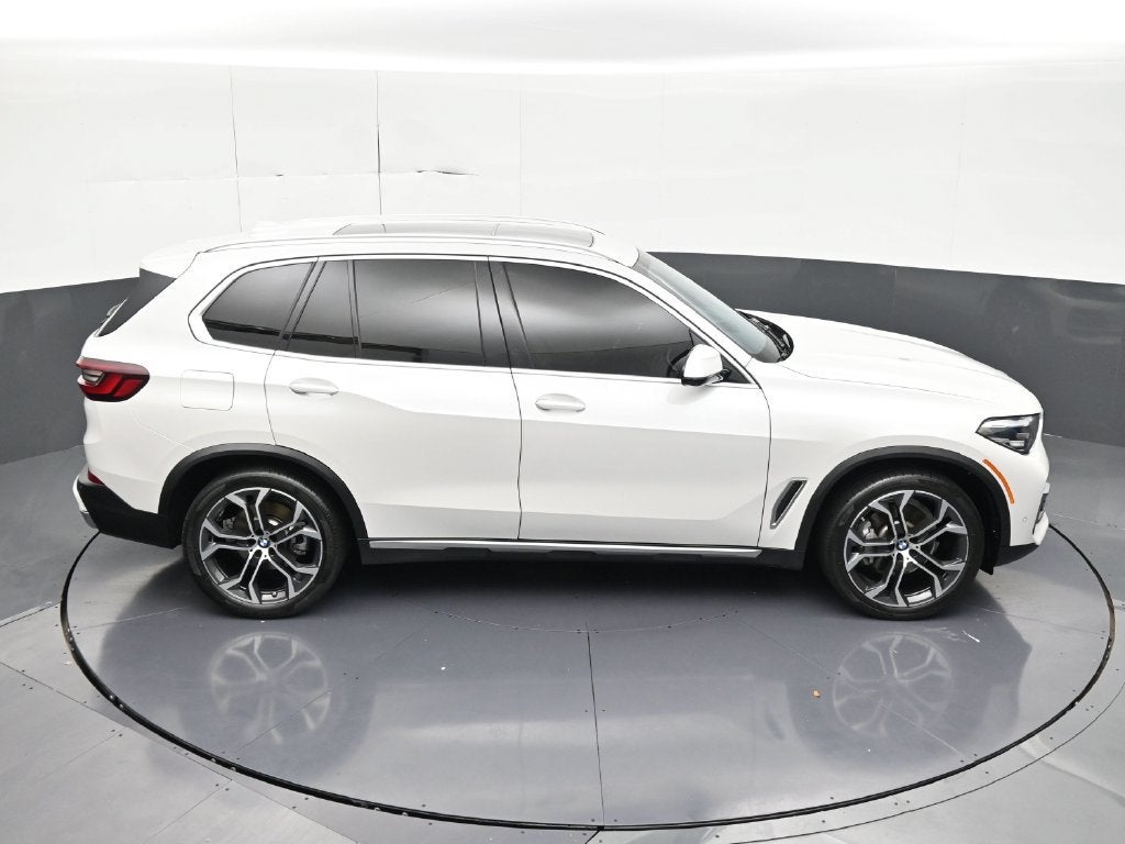 2023 BMW X5 sDrive40i