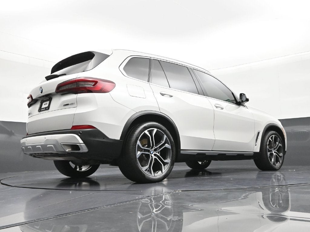 2023 BMW X5 sDrive40i