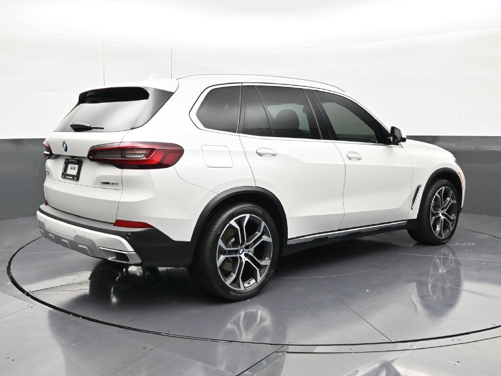 2023 BMW X5 sDrive40i