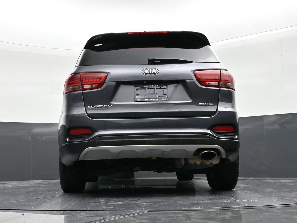 2019 Kia Sorento EX V6