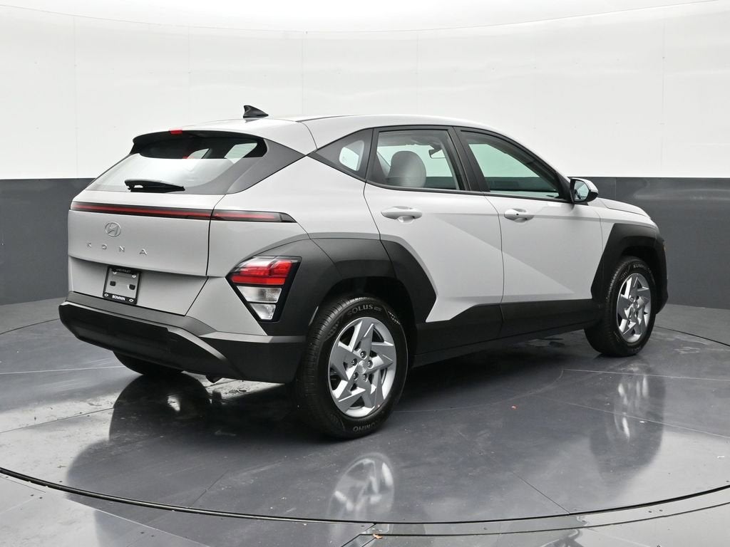 2026 Hyundai Kona SE
