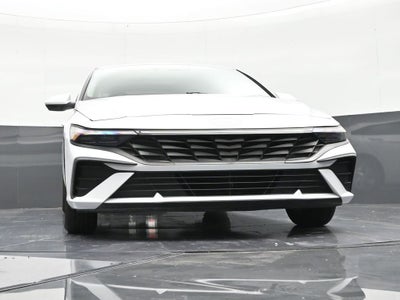 2024 Hyundai Elantra SE
