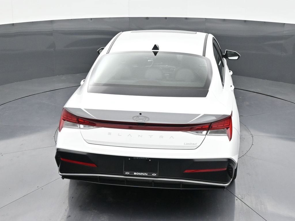 2025 Hyundai Elantra Limited