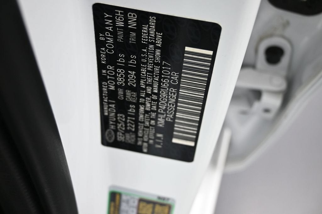 2024 Hyundai Elantra Limited