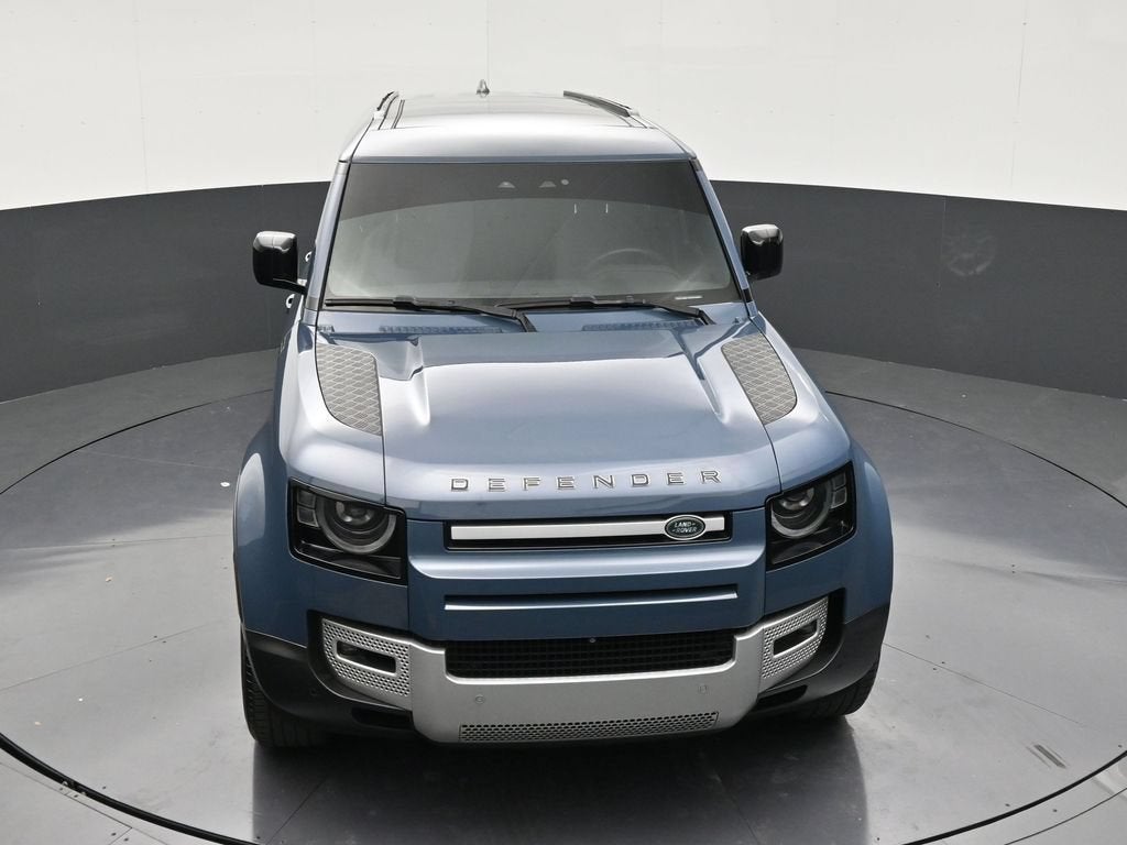 2024 Land Rover Defender 110 P300