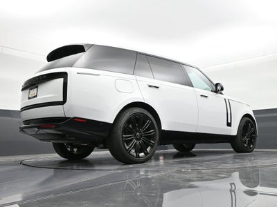 2025 Land Rover Range Rover SE