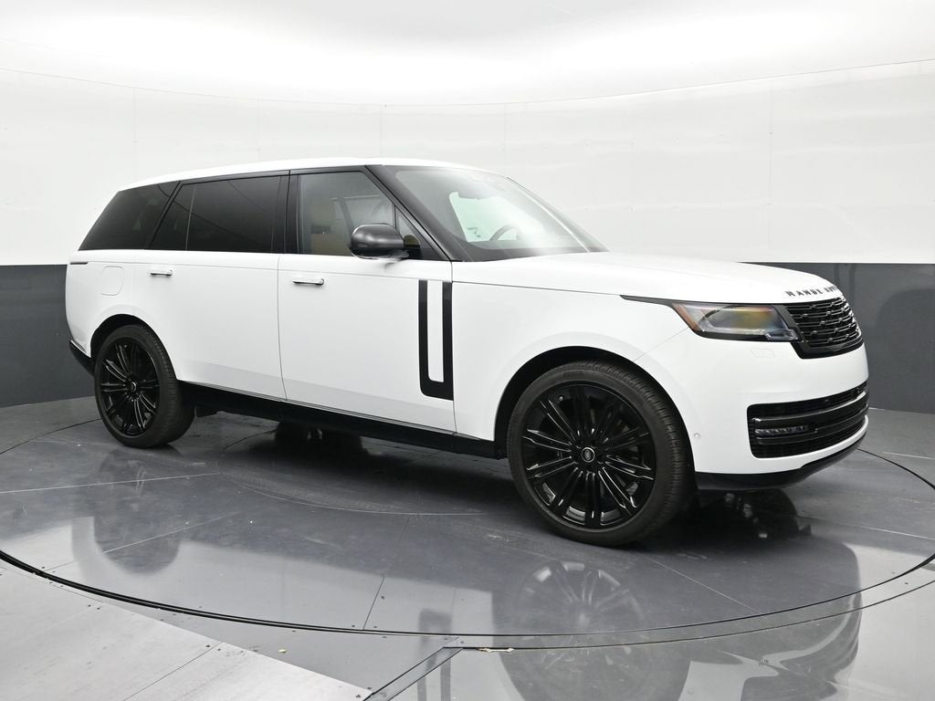 2025 Land Rover Range Rover SE