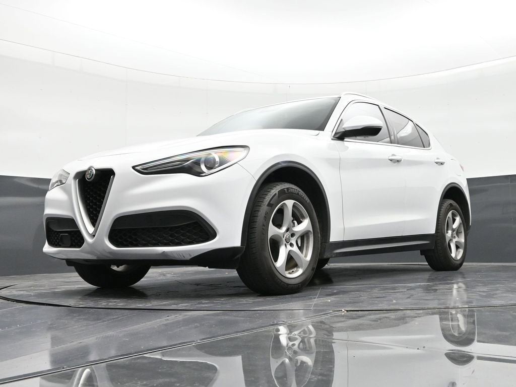 2020 Alfa Romeo Stelvio 4DR SUV RWD
