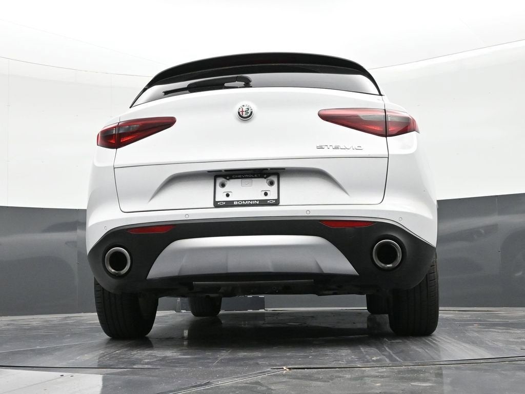 2020 Alfa Romeo Stelvio 4DR SUV RWD