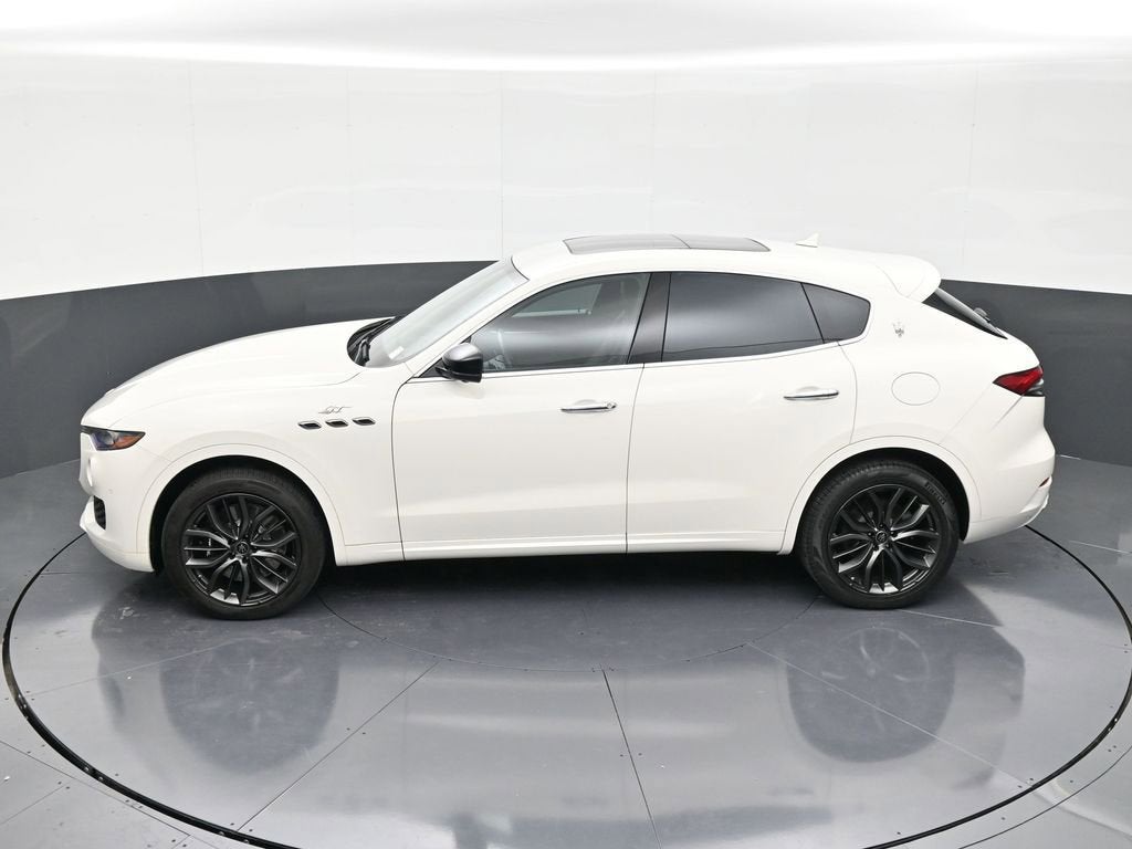 2024 Maserati Levante GT Ultima