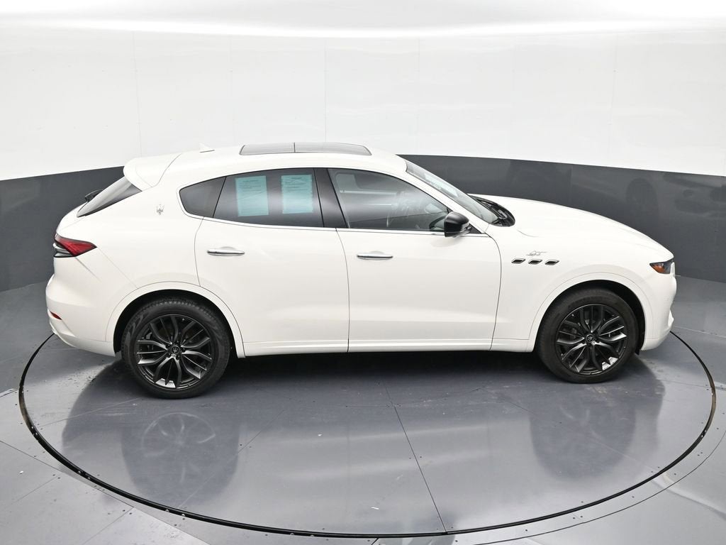 2024 Maserati Levante GT Ultima