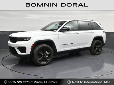 2022 Jeep Grand Cherokee Altitude