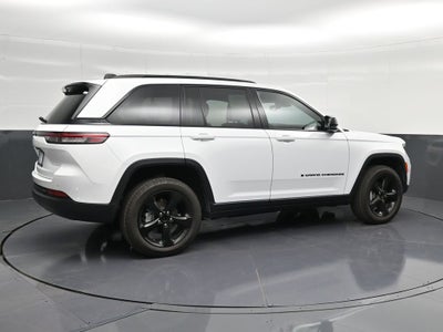 2022 Jeep Grand Cherokee Altitude