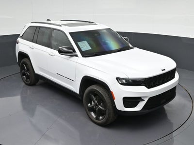 2022 Jeep Grand Cherokee Altitude