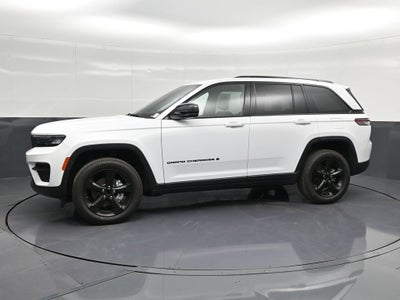 2022 Jeep Grand Cherokee Altitude