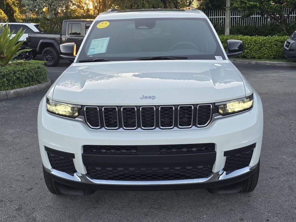 2025 Jeep Grand Cherokee L Laredo