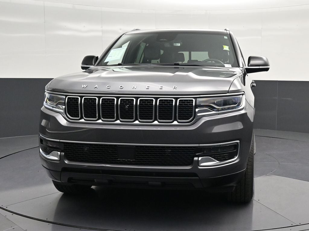 2023 Jeep Wagoneer Base