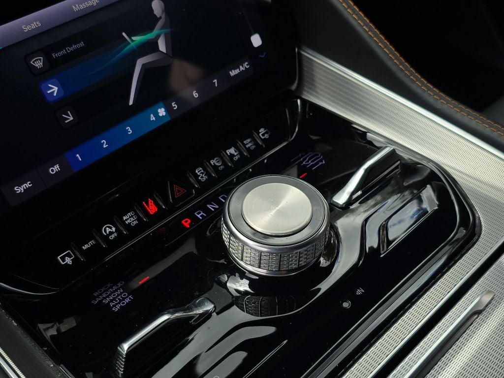 2023 Jeep Grand Wagoneer Series III