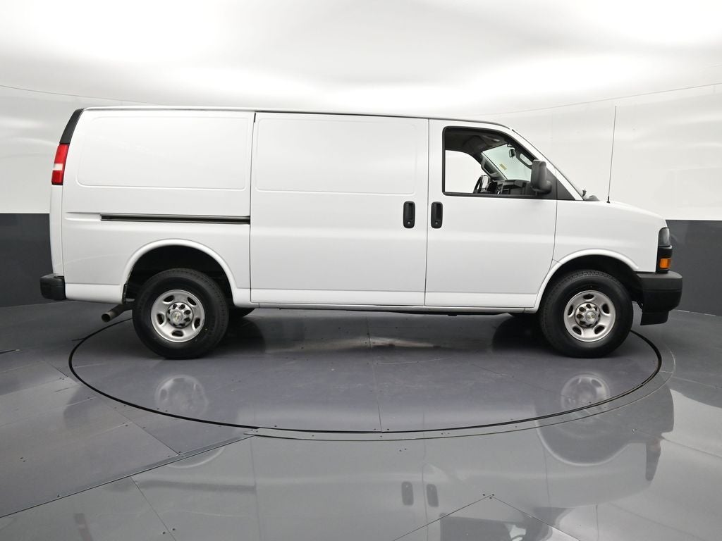2022 Chevrolet Express 3500 Work Van Cargo
