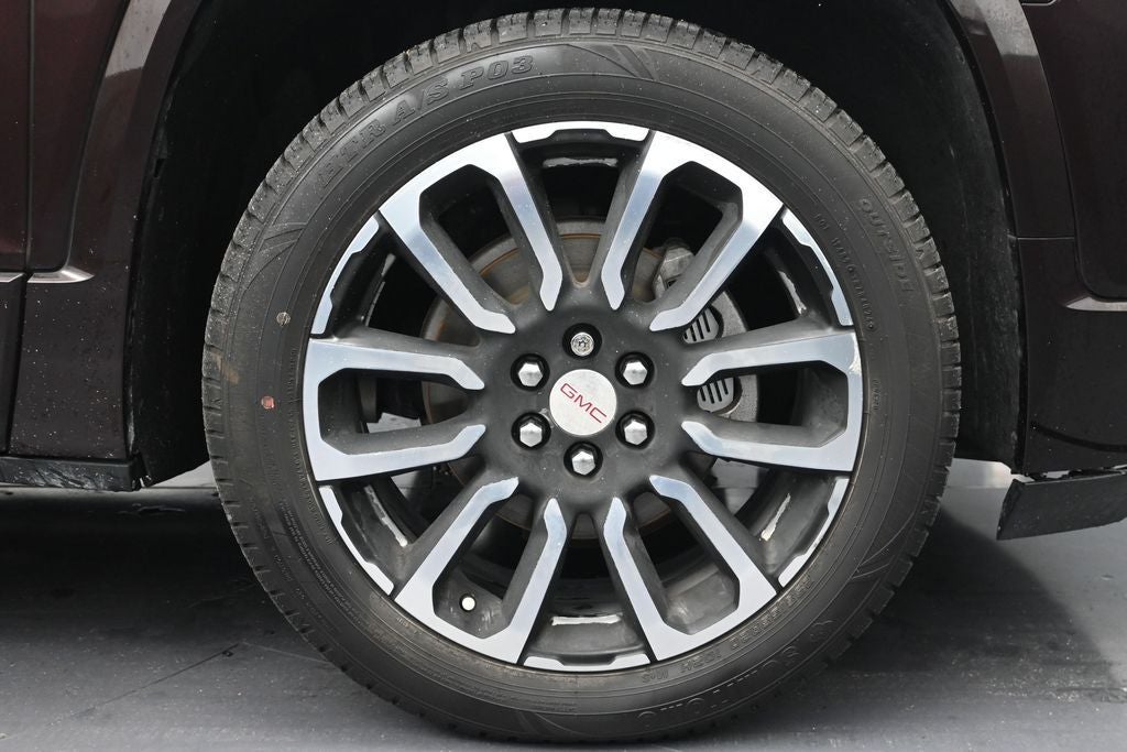 2020 GMC Acadia Denali