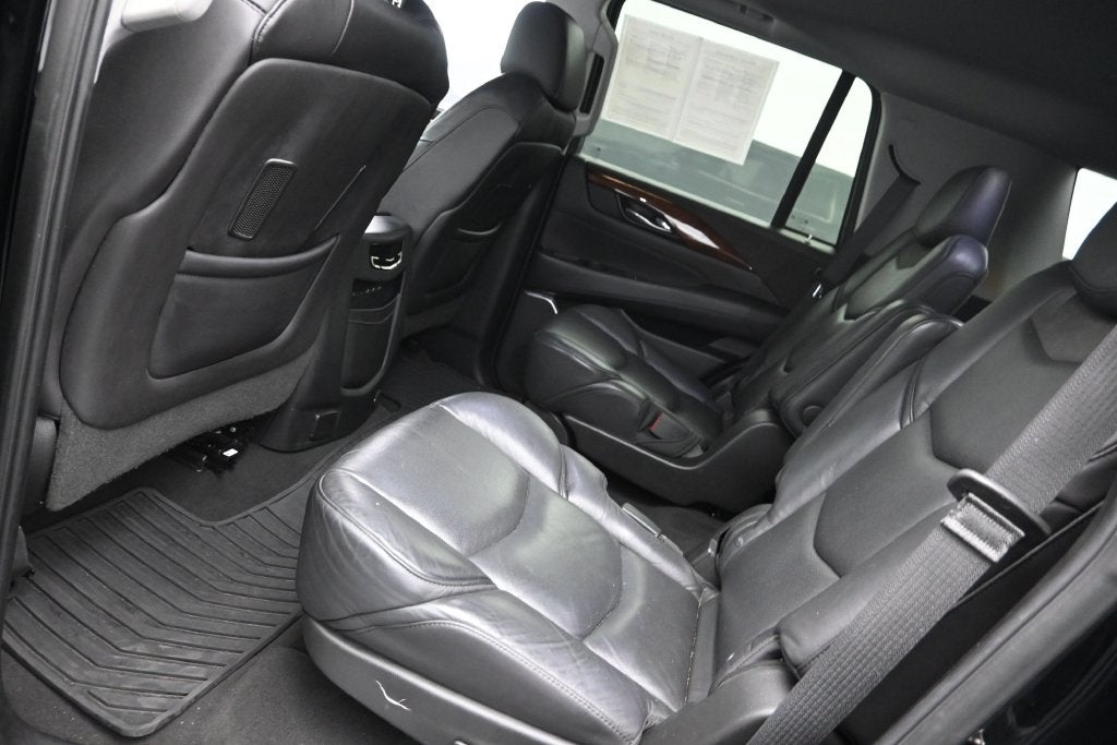 2019 Cadillac Escalade Luxury
