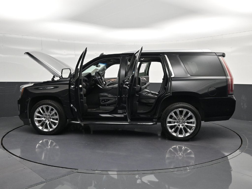 2019 Cadillac Escalade Luxury