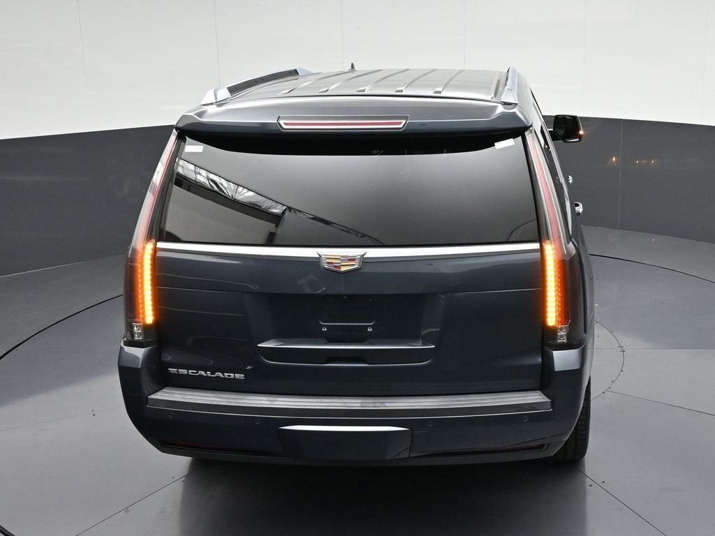2019 Cadillac Escalade Luxury