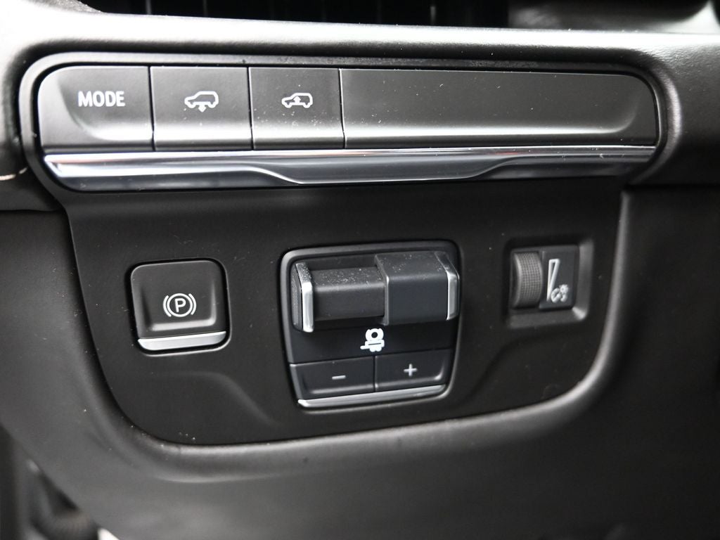 2024 Cadillac Escalade ESV Sport Platinum