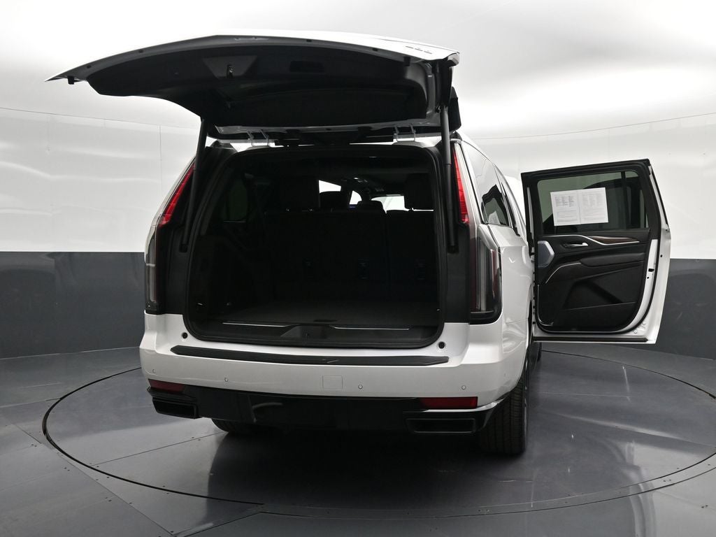 2024 Cadillac Escalade ESV Sport Platinum